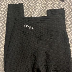 Avine Hyper Mesh Brazilian V leggings in BLACK.